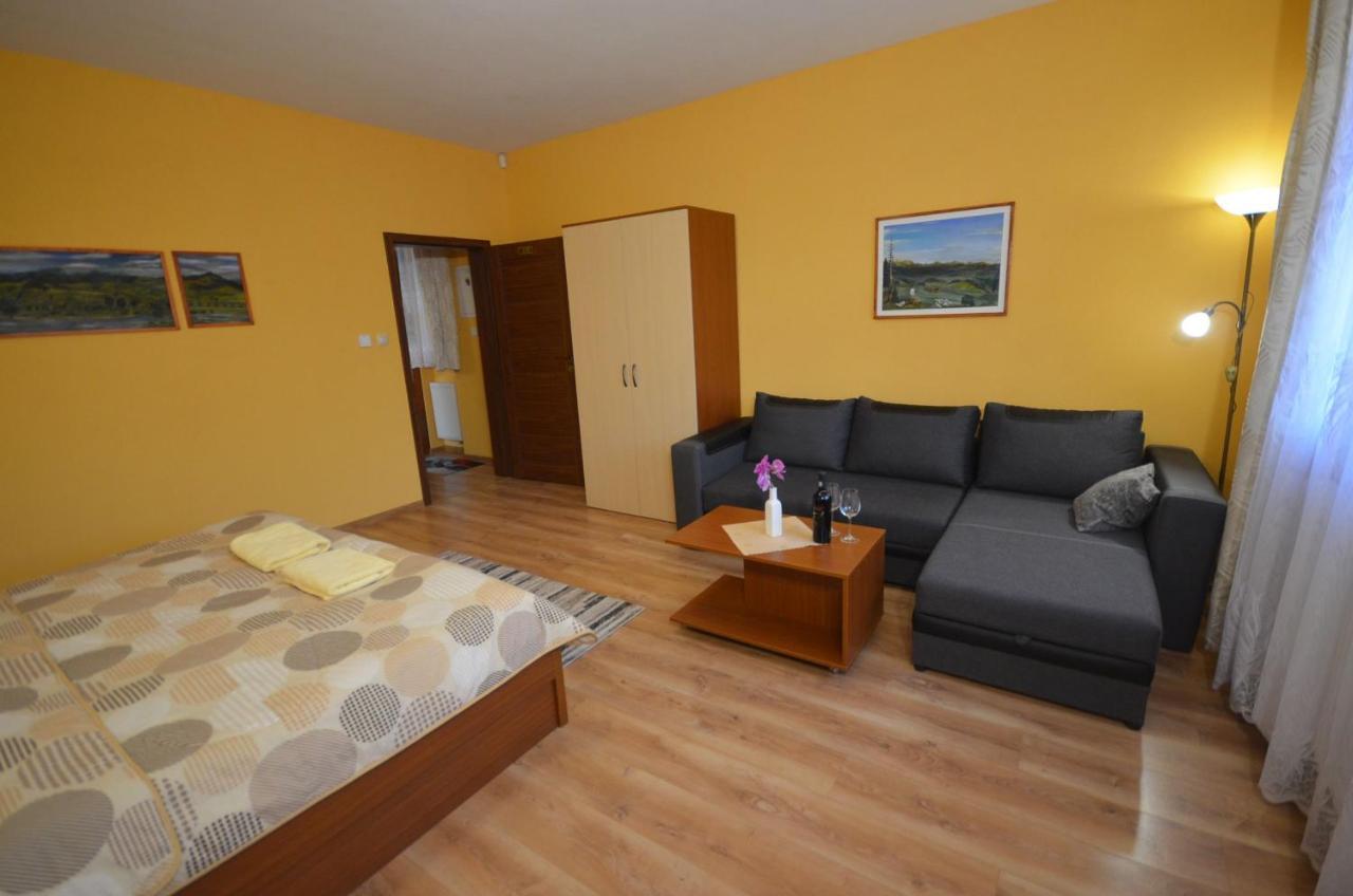 Apartmány Best I. Bešeňová Exterior foto