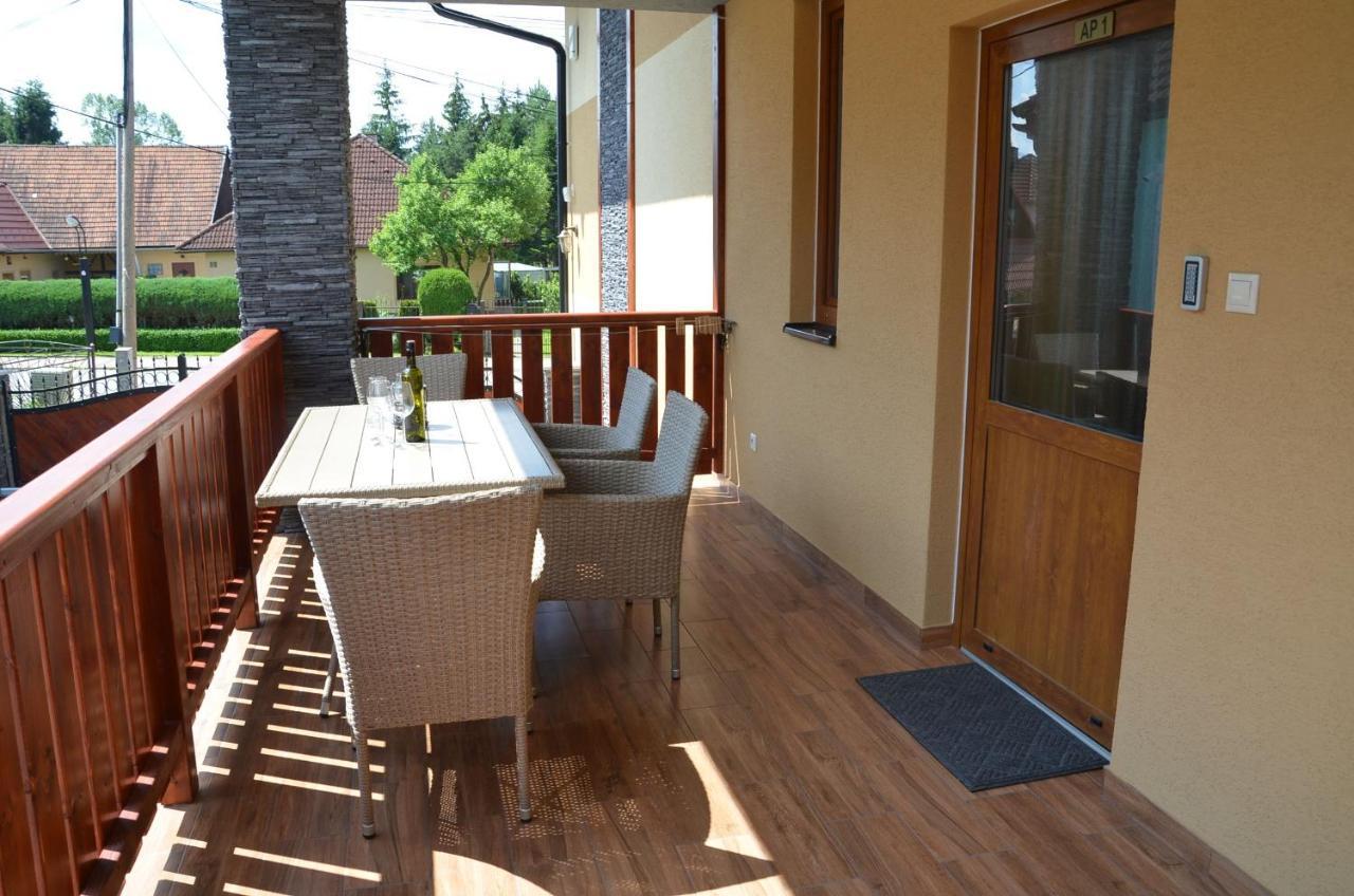 Apartmány Best I. Bešeňová Exterior foto