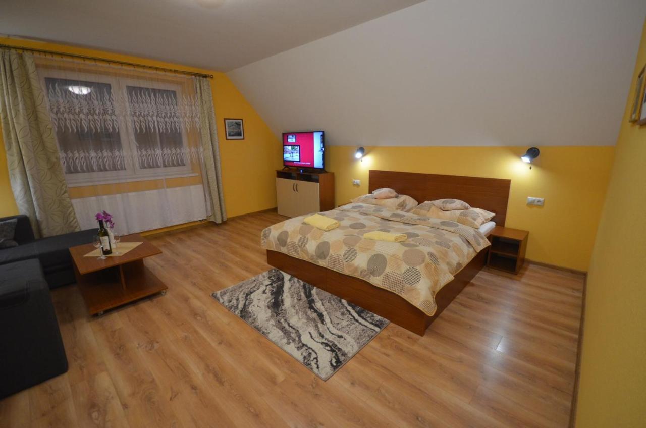 Apartmány Best I. Bešeňová Exterior foto