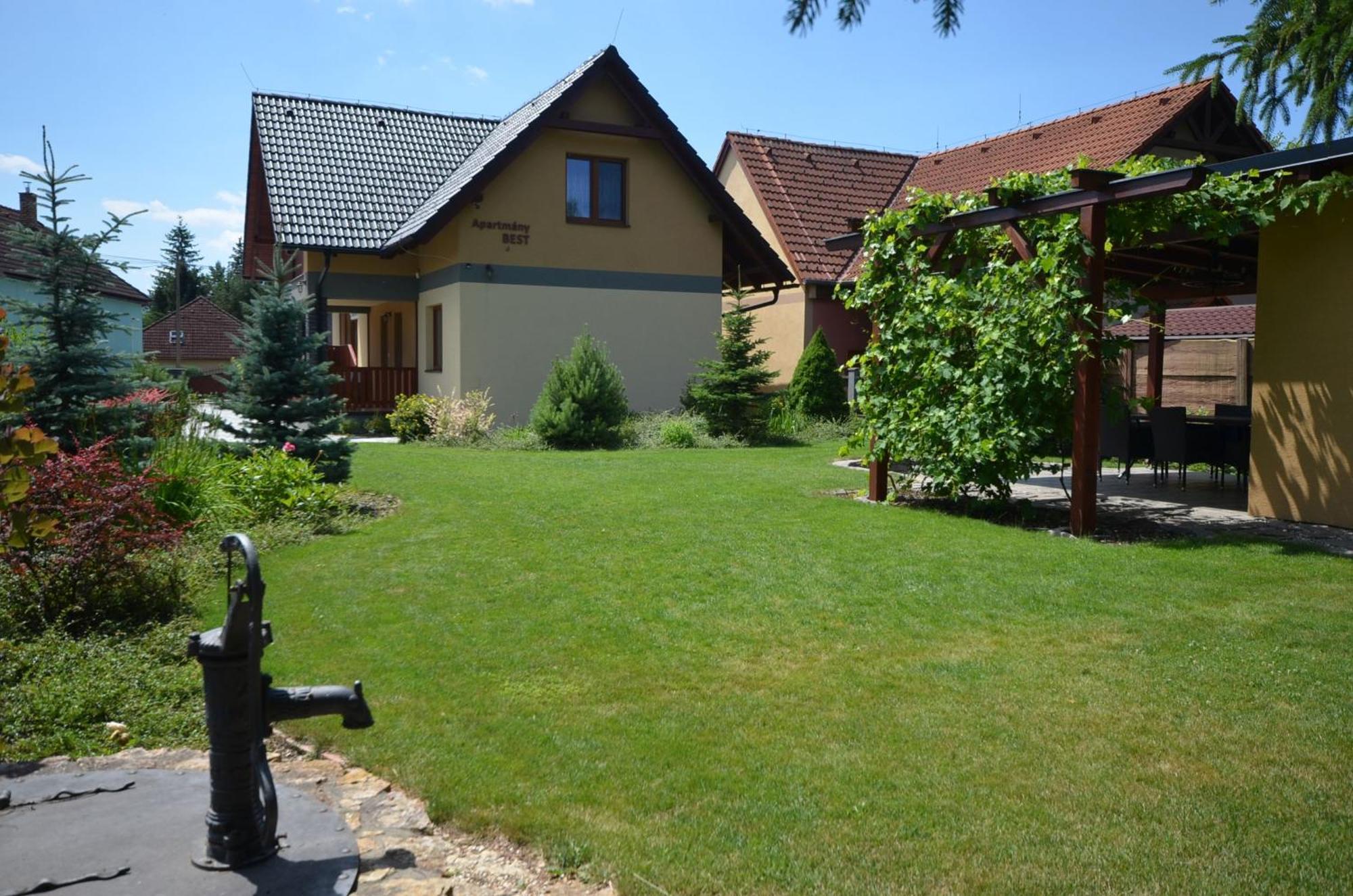 Apartmány Best I. Bešeňová Exterior foto