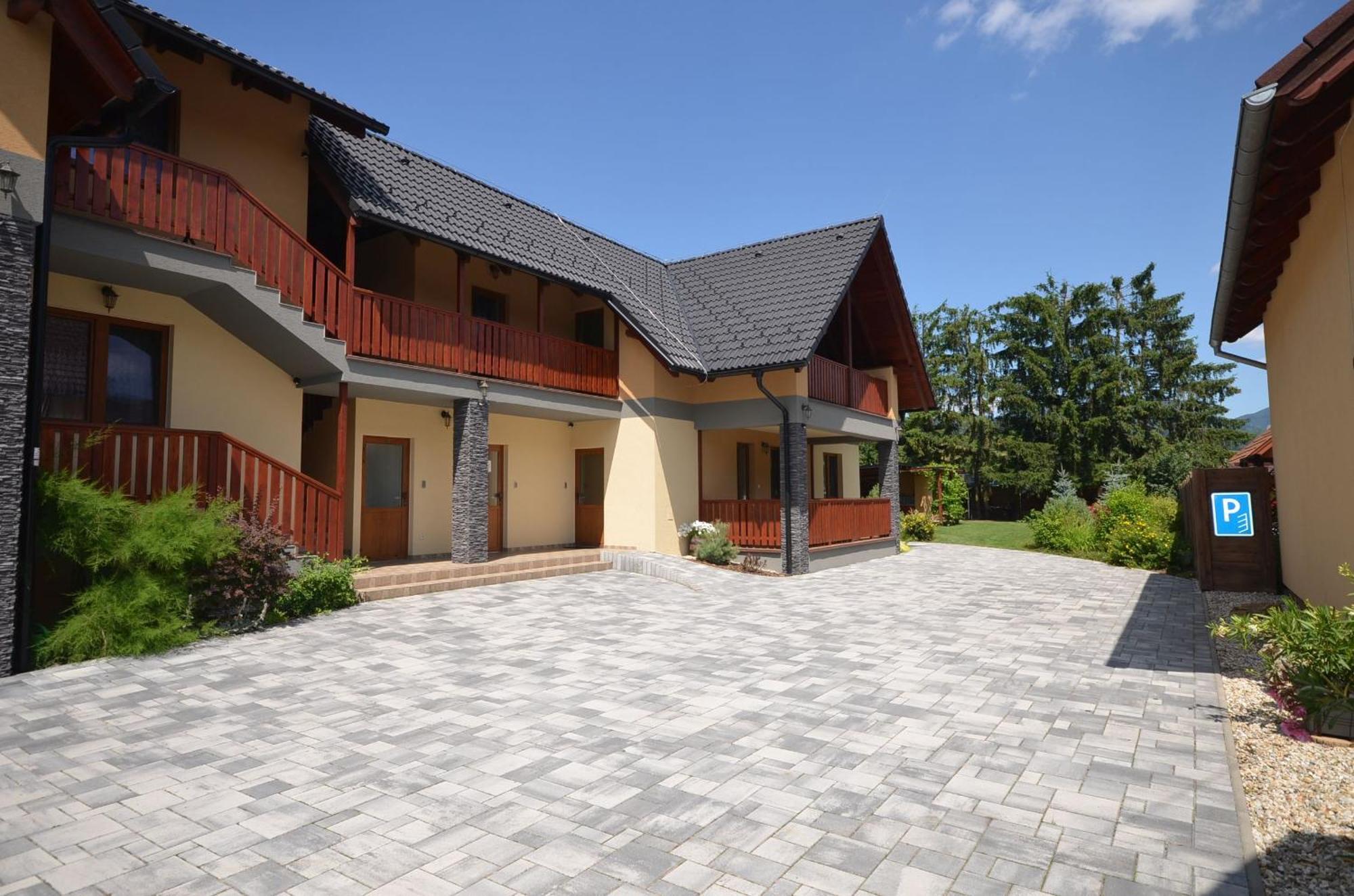 Apartmány Best I. Bešeňová Exterior foto